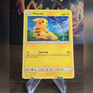 Pikachu 028/073 Pokemon TCG Sun & Moon Shining Legends Cracked Ice Holo